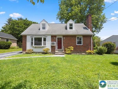 803 Stones Crossing Rd, Easton, PA, 18045