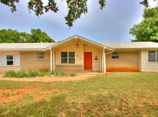 912 Fontana Ln, Del City, OK 73115