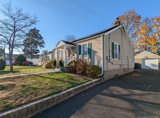 746 Merritt St, Bridgeport, CT 06606