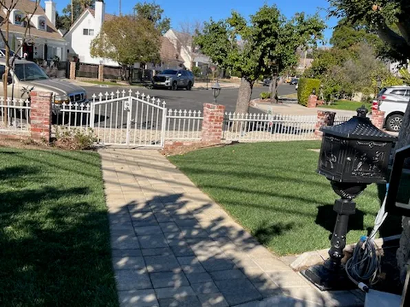 (undisclosed Address), Chatsworth, CA 91311