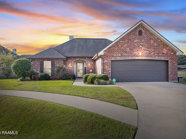 107 Seabird Cv, Carencro, LA 70520