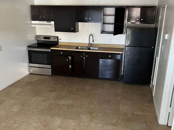 3720 Royal Crest St APT 19
