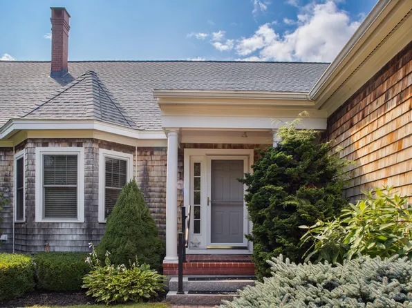 17B Grove Street #17B, Kennebunkport, ME 04046