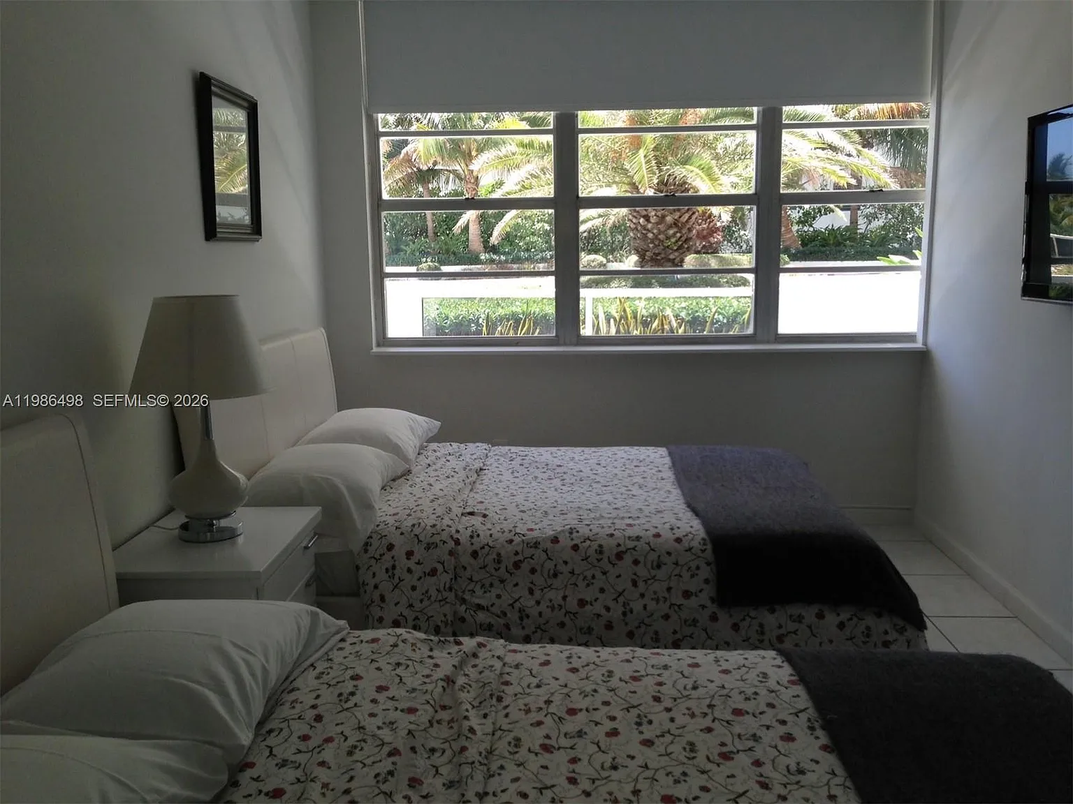 The Decoplage Condo — Photo 3
