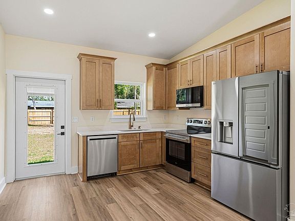 5th image of 430 Western Pines Rd