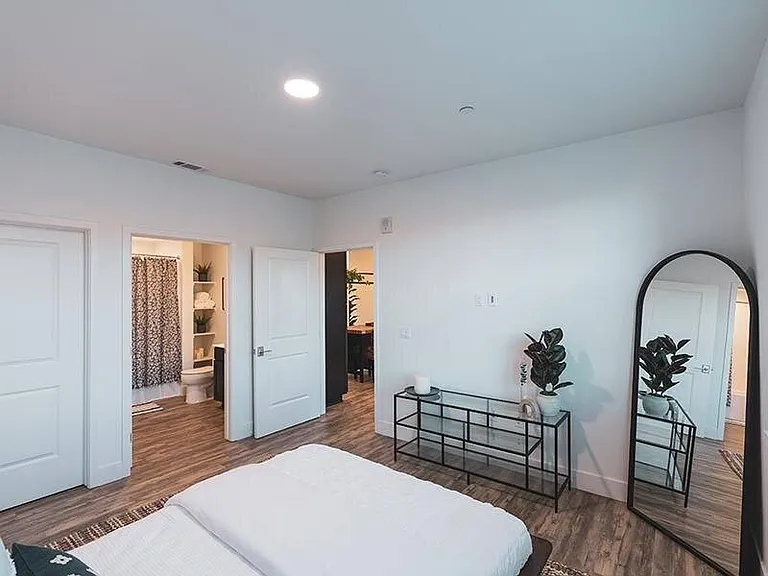 Vela Santee Apartments — Photo 5