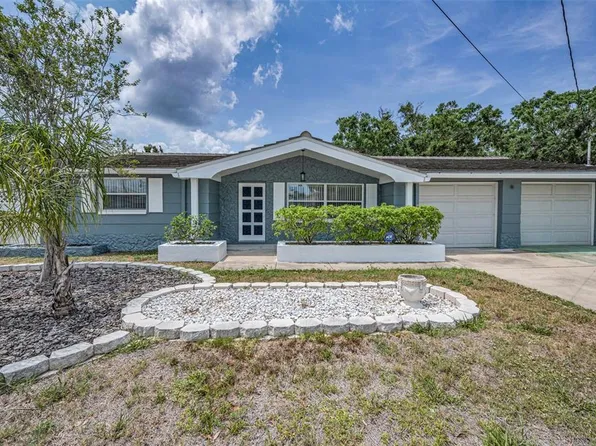 5132 Flora Ave, Holiday, FL 34690