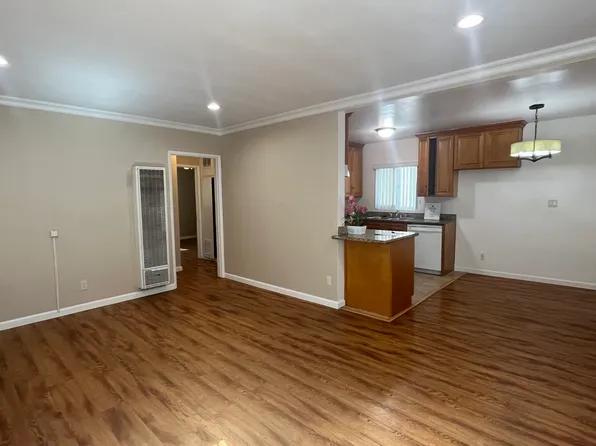 13953 Vanowen St #1, Van Nuys, CA 91405