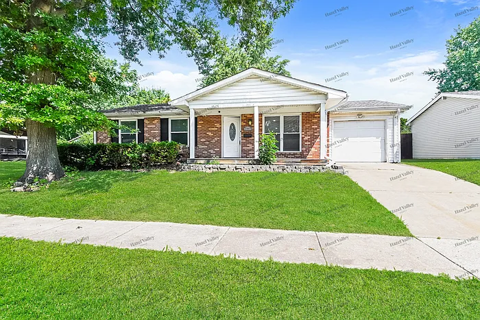2165 Kingsford Dr