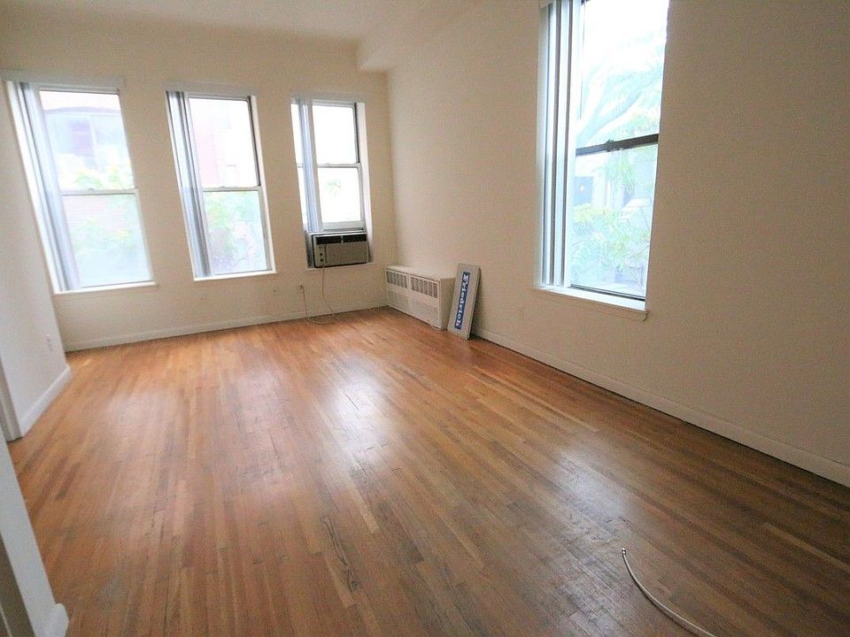 1st image of 249 E 30th St #3RS