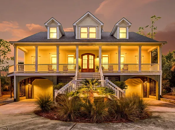 1924 Shields Ln, Mount Pleasant, SC 29466