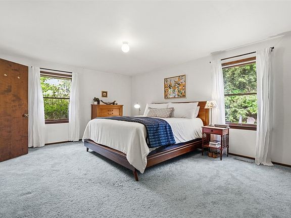 4th image of 9531 Orchard Rd