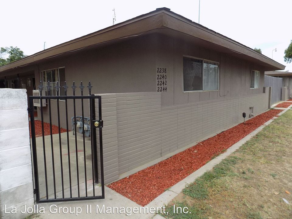 1st image of 2240 W Princeton Ave