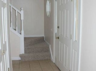 2310 Old Pine Trl, Midland, MI 48642