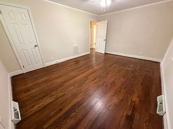 10 Tipperary Ln — Photo 3