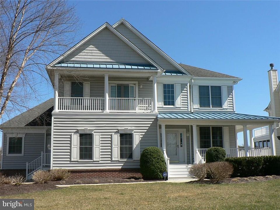1st image of 38352 Virginia Dr