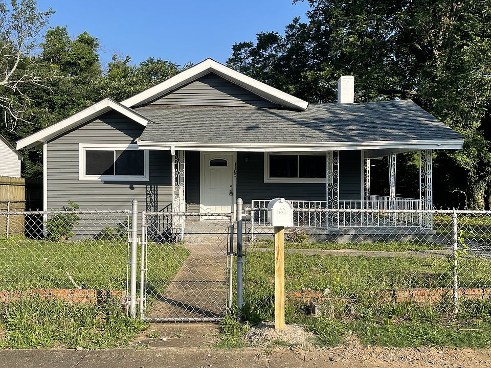 1st image of 1105 N Orchard Knob Ave