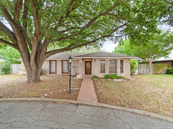 1507 25TH ST, Hondo, TX 78861