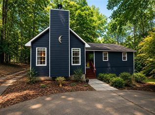125 Maple Pl, Fayetteville, GA 30215