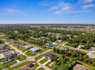 4701 28th St SW #4701, Lehigh Acres, FL 33973