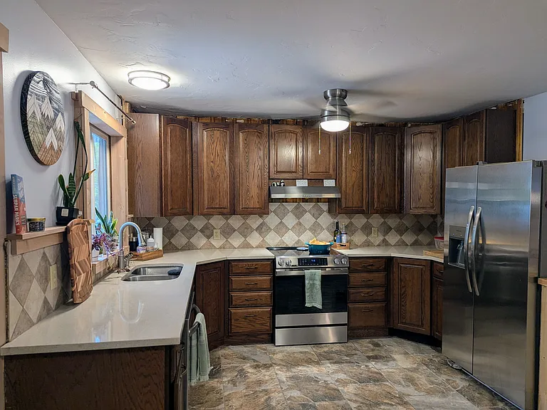 6600 Debra Dr — Photo 18
