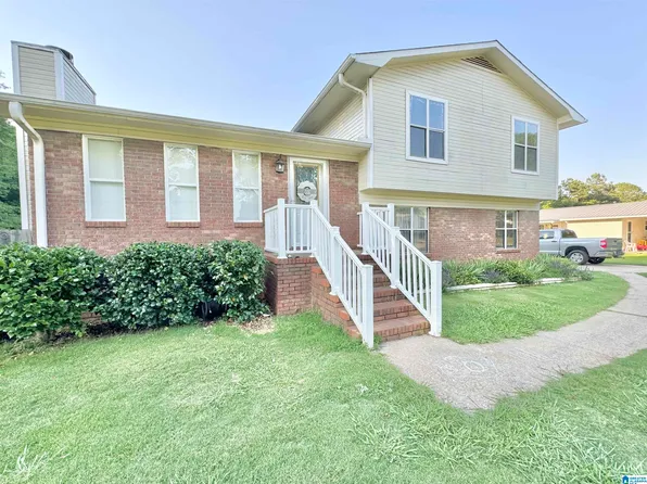 3123 Lindenwood Dr, Oxford, AL 36203