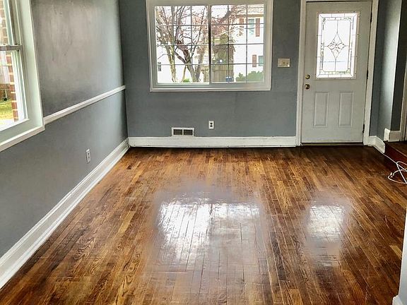 2nd image of 510 E Howell Ave #B