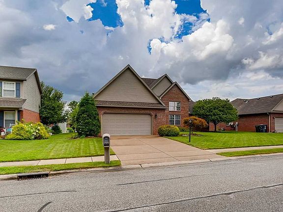 2nd image of 4655 Mansfield Dr