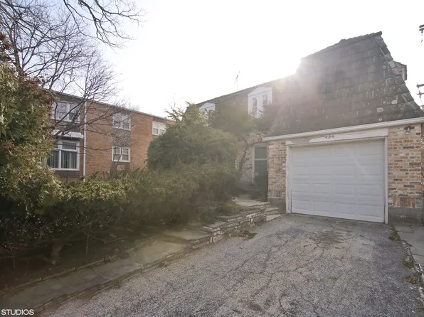 444 Elm Pl, Highland Park, IL 60035