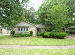 14907 Spring Lake Dr, Houston, TX 77070