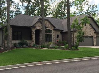 823 Black Granite Ct, Denmark, WI 54208