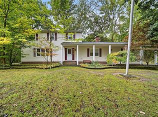 9456 Beaver Creek Dr, Mentor, OH