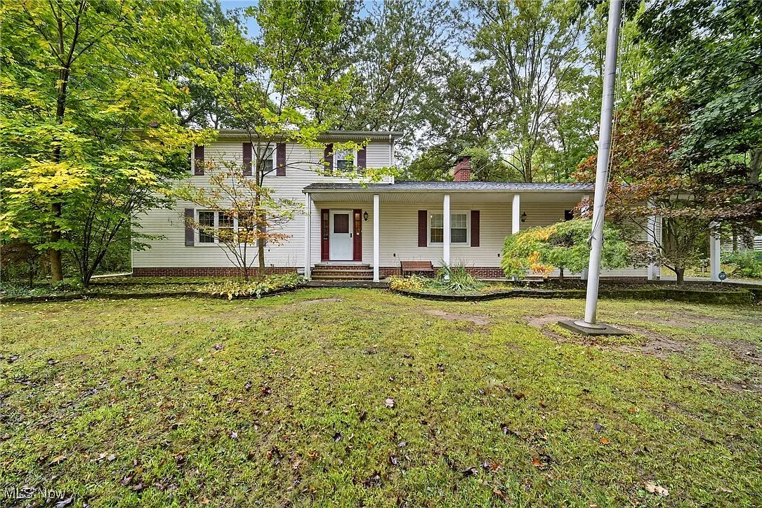 9456 Beaver Creek Dr photo 1