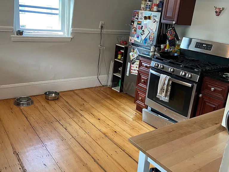 12 Lincoln Ave #3 — Photo 6