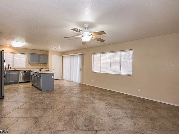 5th image of 5922 Red Dawn St