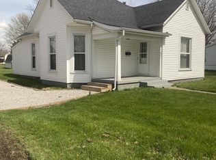 802 S North St, Washington Court House, OH 43160