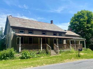 1738 W Creek Rd, Florence, VT 05744