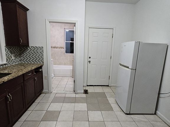 3rd image of 43 Treacy Ave #1
