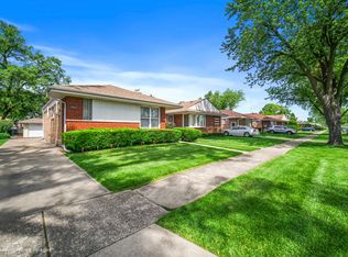 208 Rice Ave, Bellwood, IL 60104