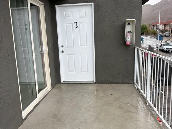 6924 Issac Ave APT 2, Las Vegas, NV 89156