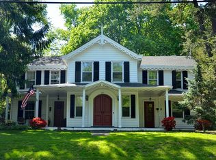 241 Pascack Rd, Woodcliff Lake, NJ 07677