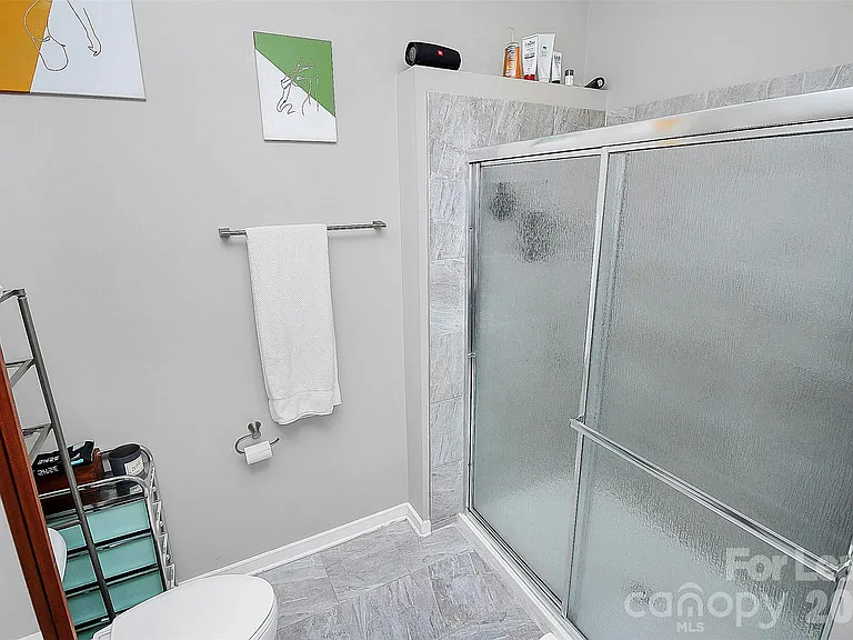 1220 Caldwell St — Photo 11