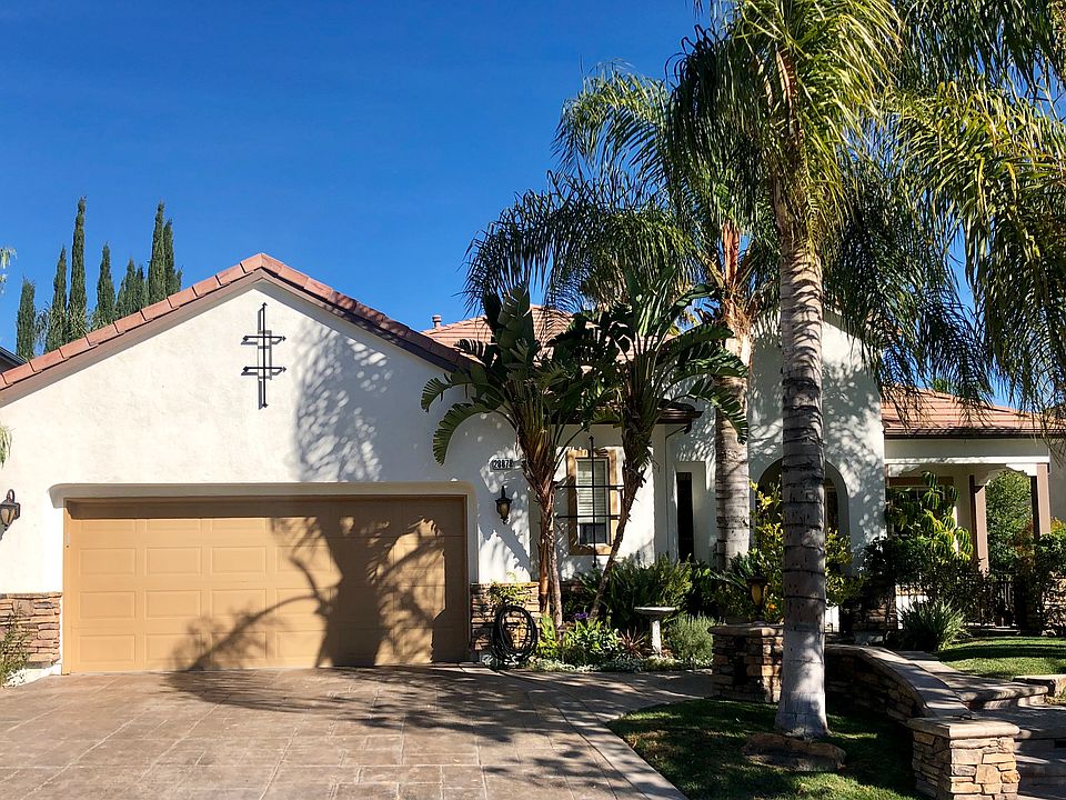 1st image of 28878 Rock Canyon Dr