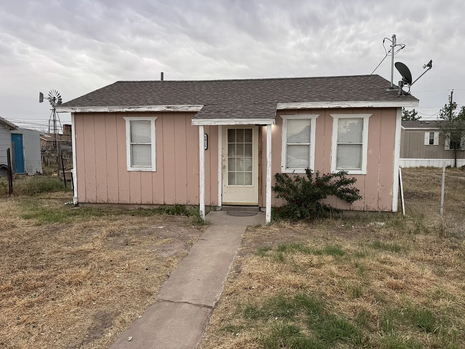 5916 Austin Avenue - 1 — Photo 1