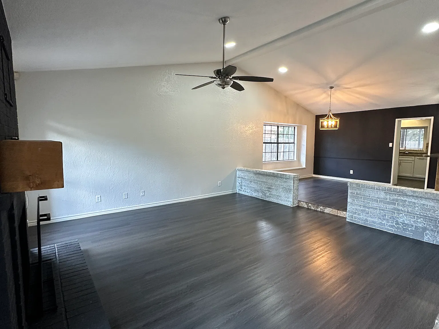 4 bed, 1973 sqft, $2,500 — Photo 3