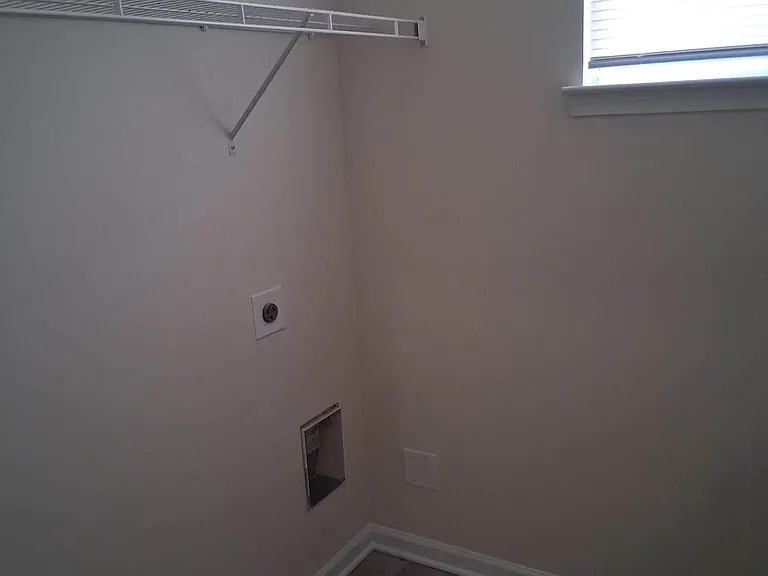6208 Ellenwood Dr — Photo 7