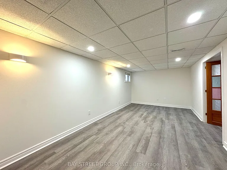 131 Allanford Rd — Photo 15