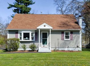 10 Cambridge Rd, Nashua, NH 03062