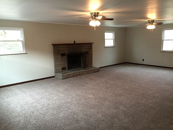 5th image of 1417 Glenoaks Dr