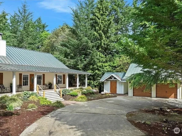 1142 11th Avenue, Fox Island, WA 98333